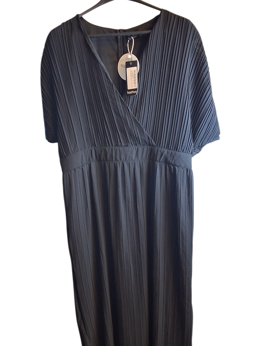Boohoo Black Pleated Wrap Dress with Tag Detail Size 20